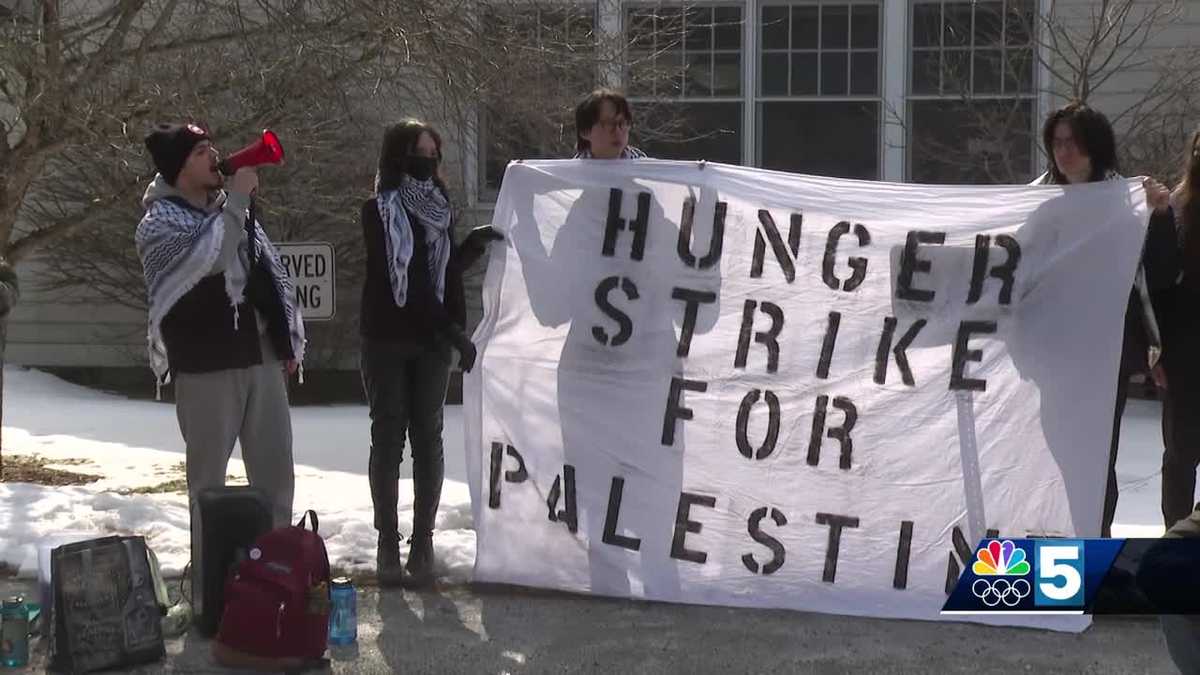 Eight Dartmouth college students go on weeklong hunger-strike as two appear in Lebanon District Court [Video]