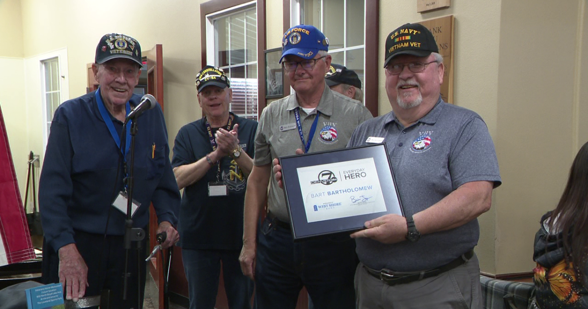 Veteran dedicating statues to fellow service members receives honor of his own [Video]