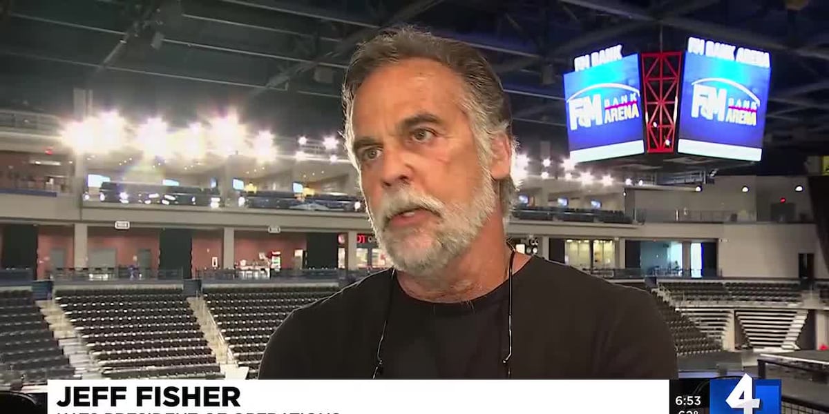 Arena Football League owners vote Jeff Fisher in as interim commissioner [Video]
