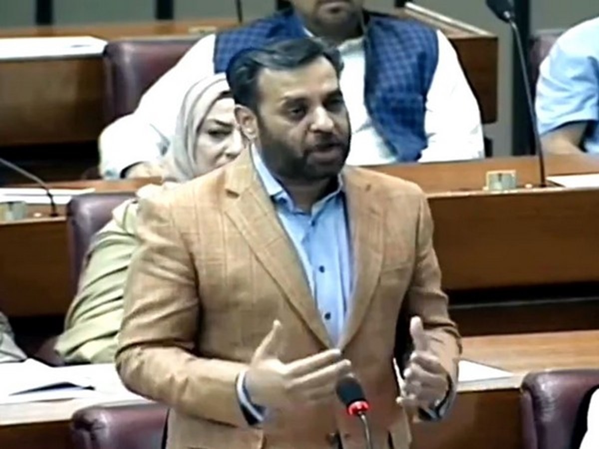 India Reached Moon And Our Children Dying In Open Gutters: Pakistan MP Links Indias Space Success With Karachis Crisis [Video]