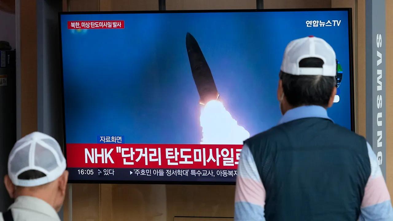North Korea test-fires suspected missiles after US and South Korea conduct fighter jet drill [Video]
