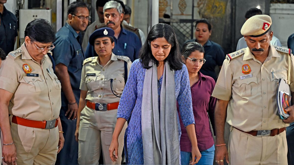 Swati Maliwal Row: Bibhav Kumar Arrested By Police In Assault Case; AAP Claims Ex-DCW Chief Blackmailed By BJP [Video]