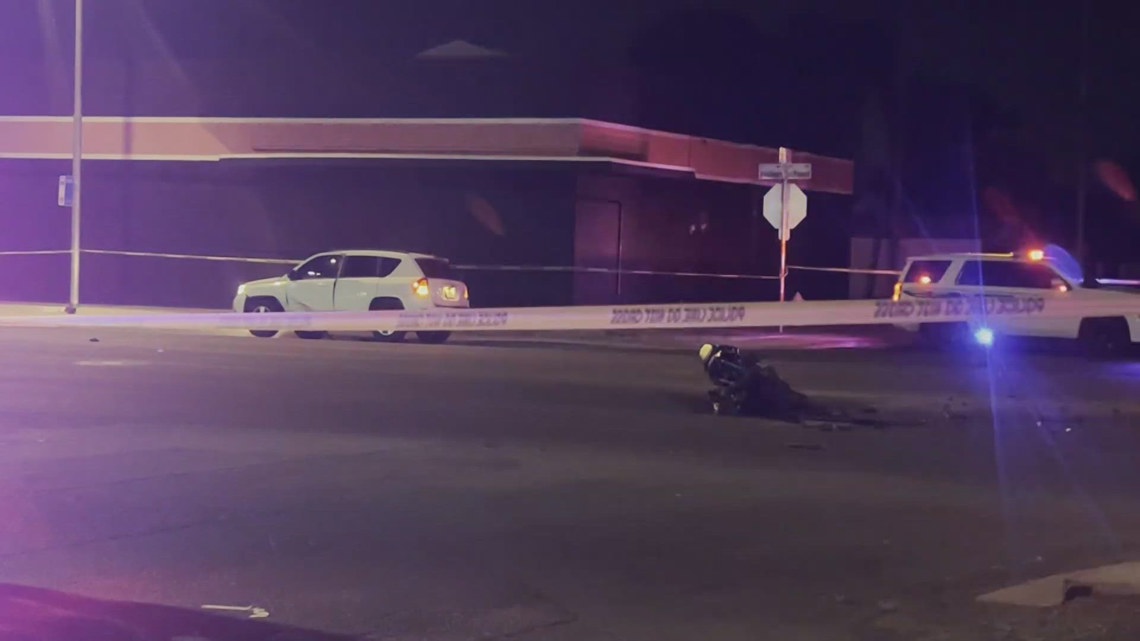 1 dead following central Phoenix crash involving a motorcyclist [Video]
