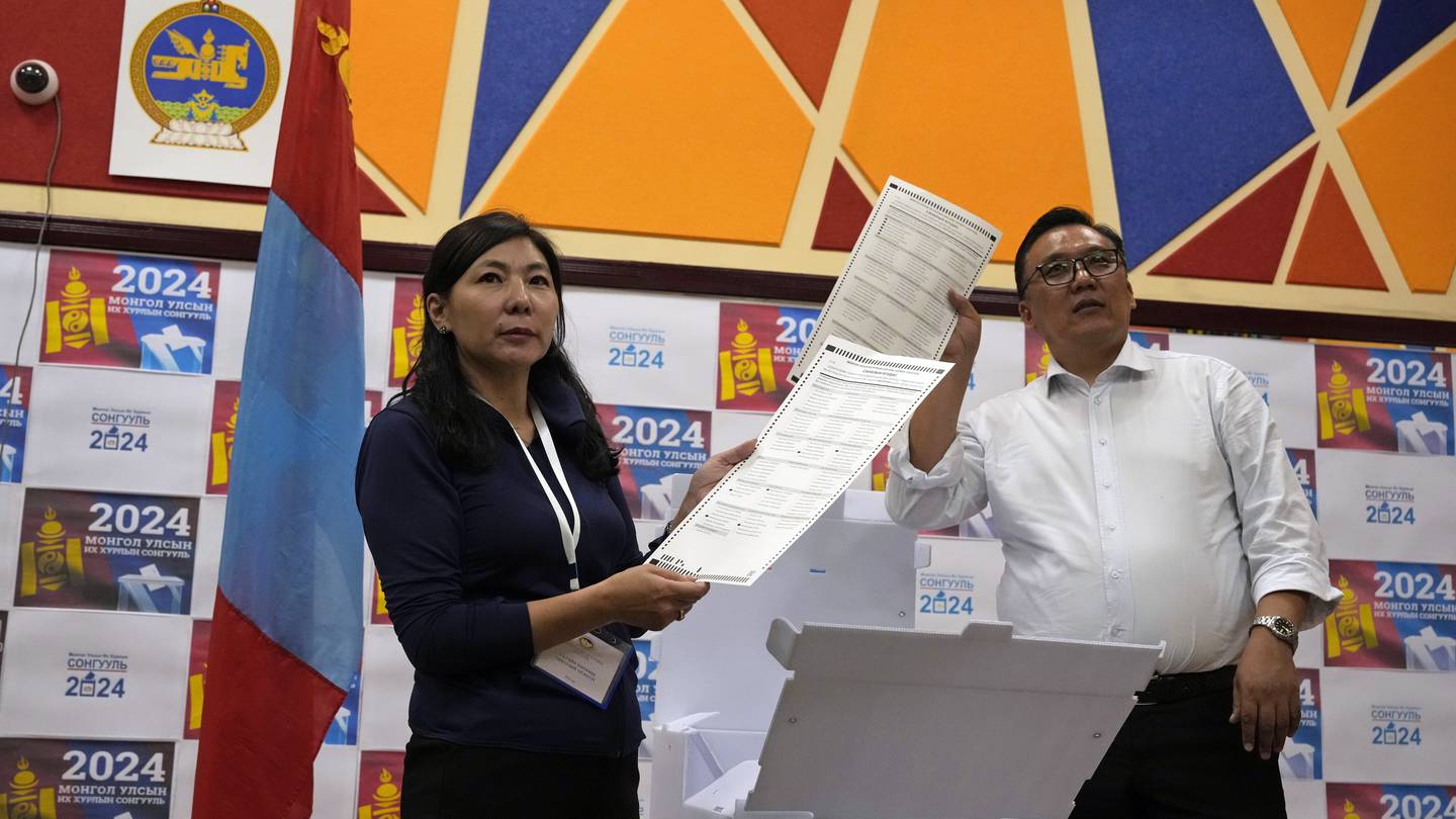 Mongolia’s ruling party won only a slim majority in parliamentary election, early results show  WHIO TV 7 and WHIO Radio [Video]