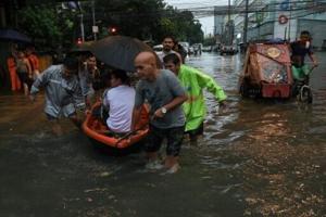 Streets turned into rivers as Typhoon Gaemi hits Philippines [Video]