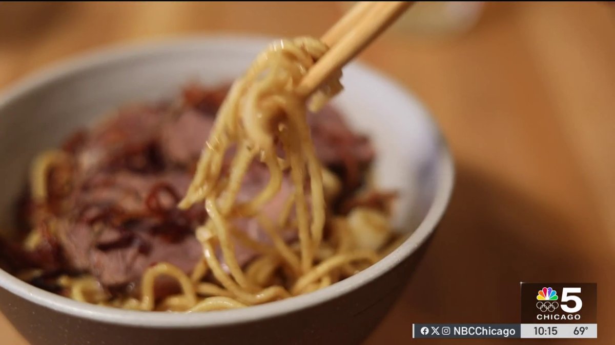 Minyoli serves up Taiwanese cuisine  NBC Chicago [Video]